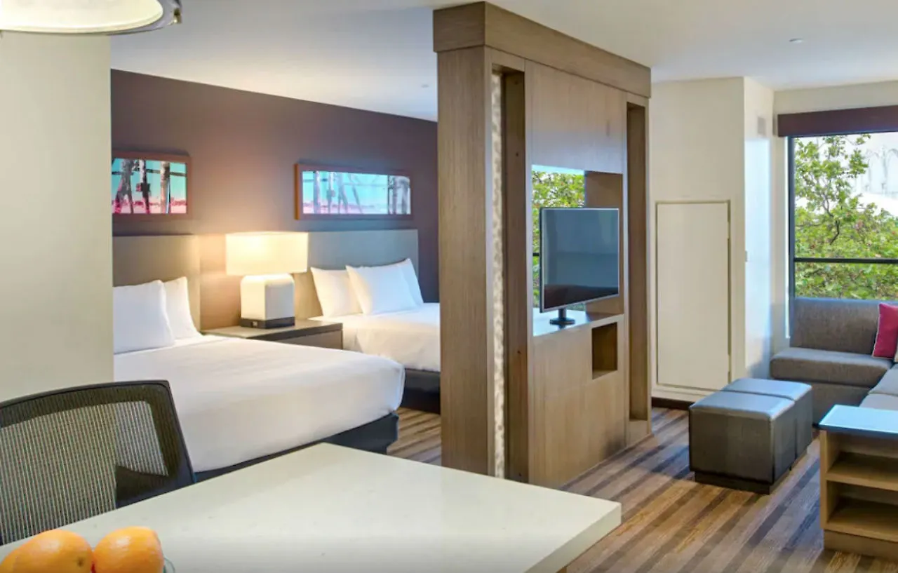 Hyatt House Seattle Downtown Hotel