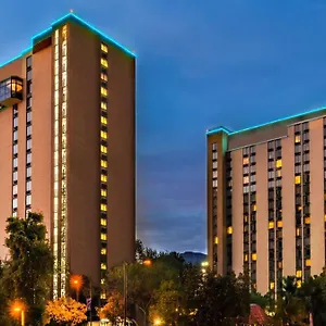 https://holiday-inn-burbank-media-center.topanaheimhotels.com